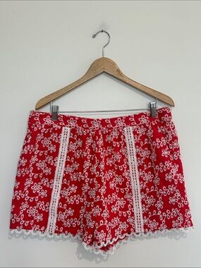 Versona Red Lace-Trim Floral Embroidered Women's Shorts